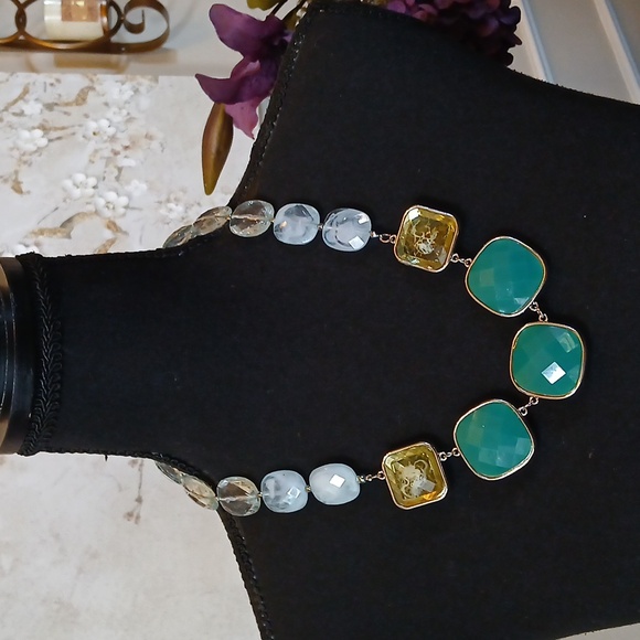 Chunky Multicolor Faceted Stament Necklace - Picture 10 of 17